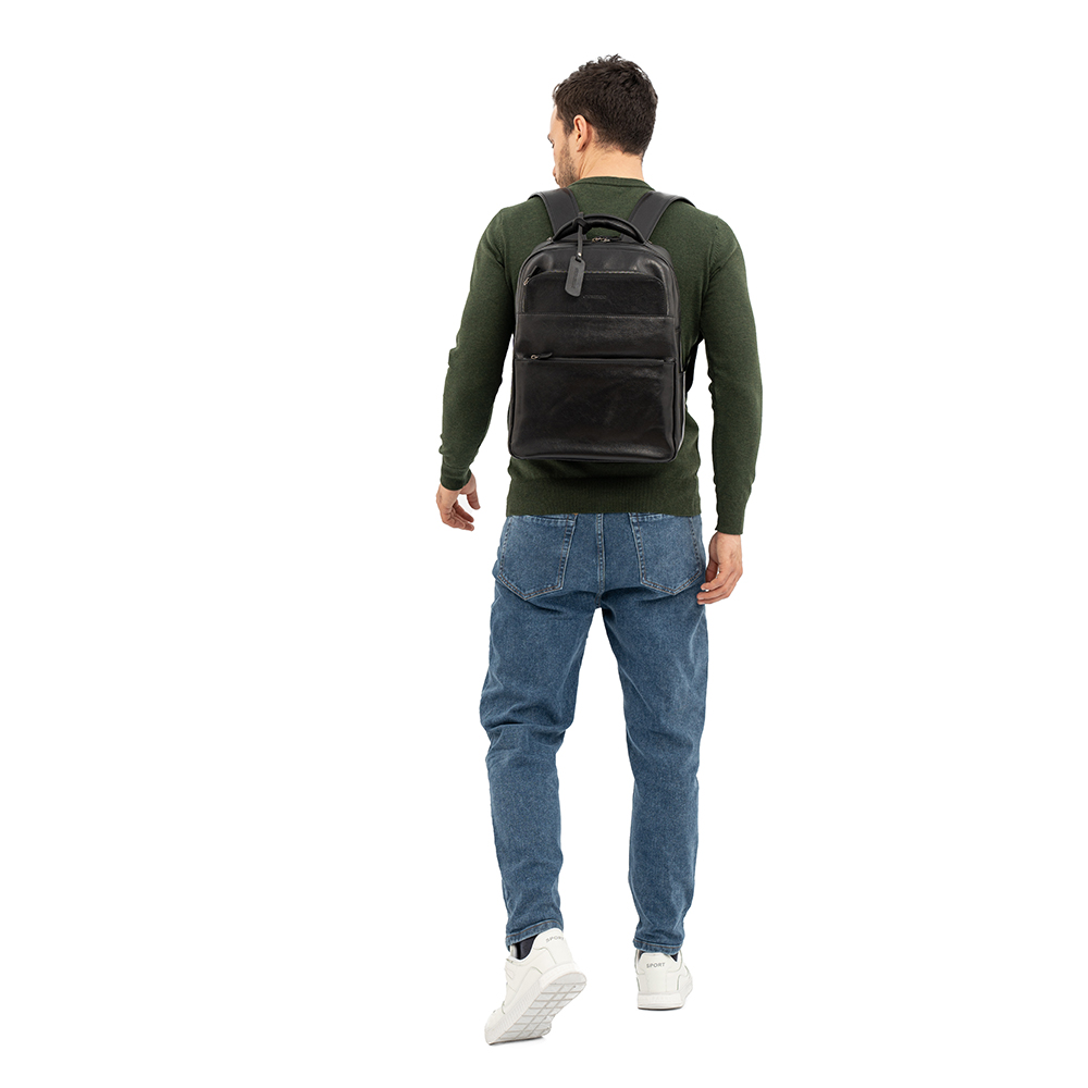 Рюкзак мужской GEORGE KINI GK.MEN LEATHER BACKPACK Black